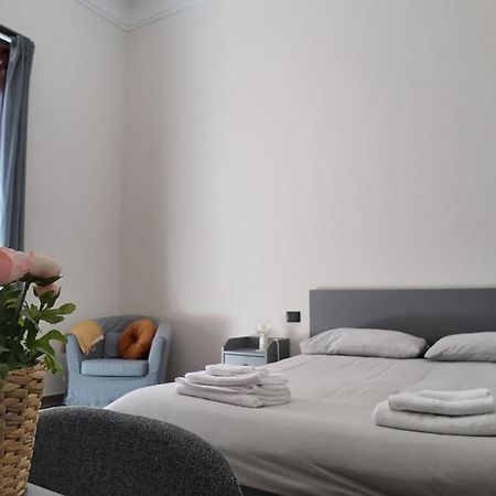 Casa Manu Nuovo Appartamento In Centro Storico بينيفنتو المظهر الخارجي الصورة