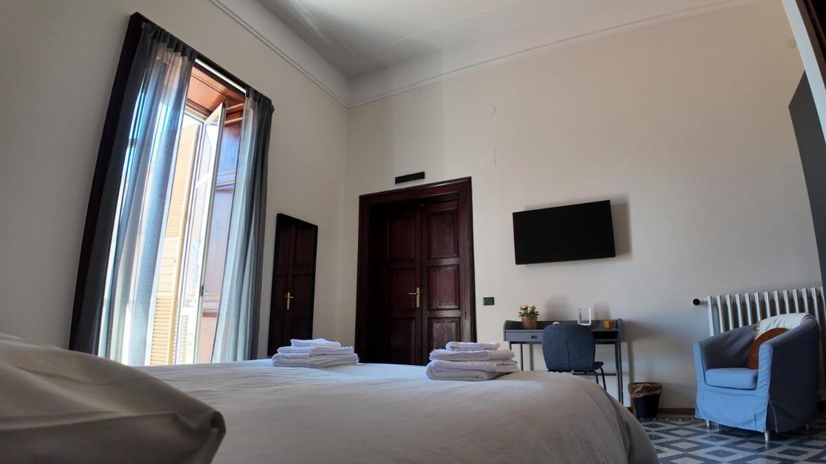 Casa Manu Nuovo Appartamento In Centro Storico بينيفنتو المظهر الخارجي الصورة